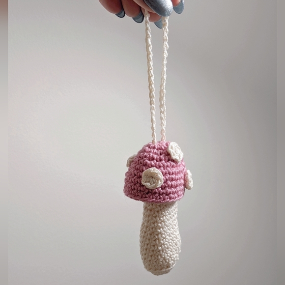 Pink and White Crochet Mushroom - Picture 2 of 3